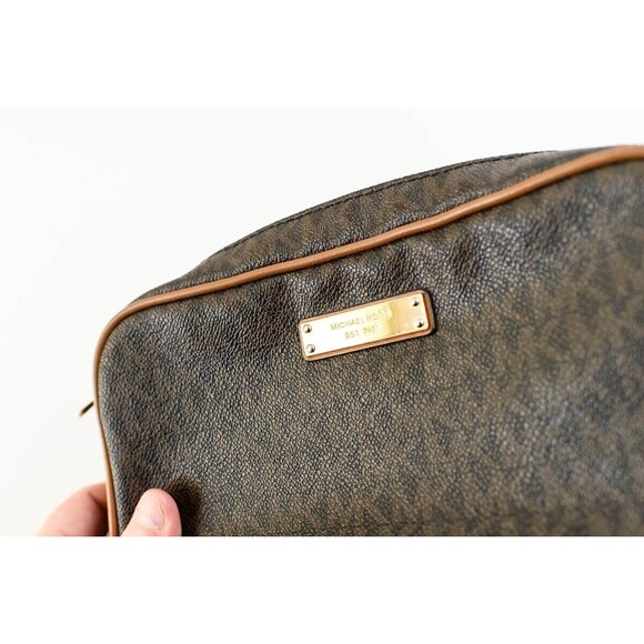 Michael Kors Jet Set Medium Cossbody Bag Brown 32S7GJSC8B-200 - Picture 5 of 7